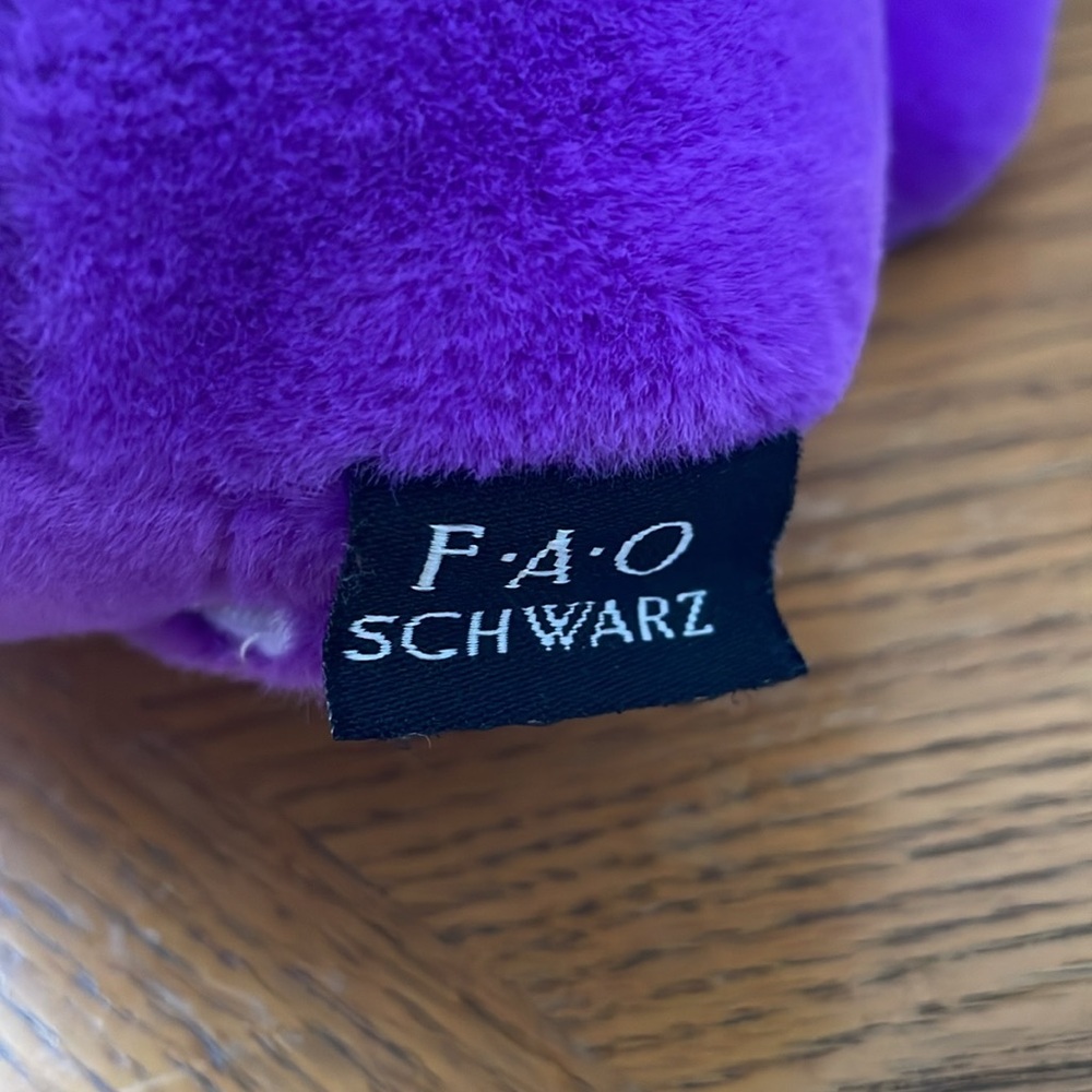 Fao Schwarz Glow Brights Plush with Lights and Sounds DJ Cat - Picture 8 of 8